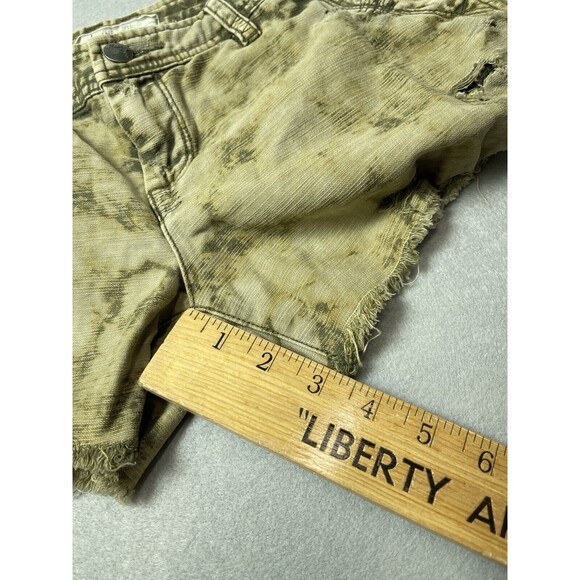 Free People Shorts Women's 0 Jeans Distressed Cut Off Acid Wash Grunge Waist 28 - Picture 8 of 11
